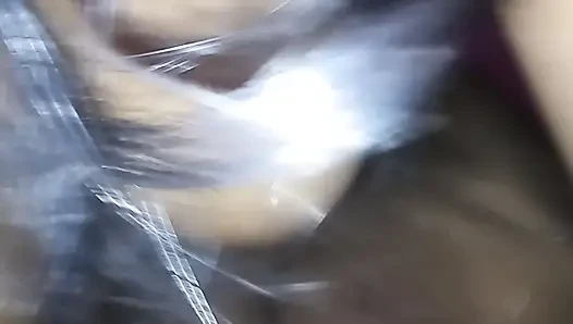 Hintli erkek arkadaş kız arkadaşını sikiyor