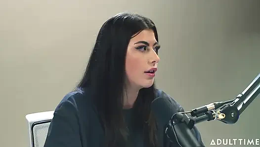 Gal ritchie: spiegler kız ve hentai sevgilisi | Adult Time Podcast