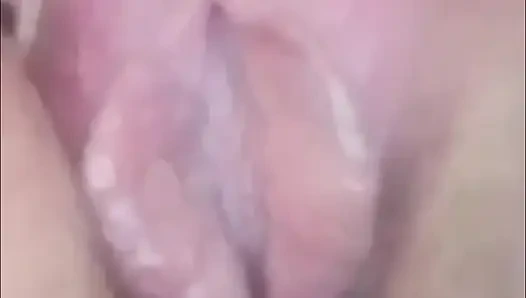 Kabuğunu yakın gösteriyor