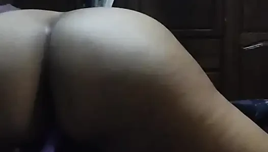 Mutlu sonla biten seksi Bayle
