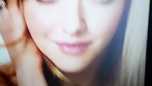 Amanda Seyfreid'in boşalma anısına