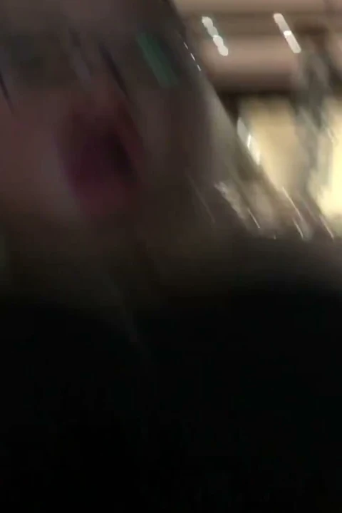 Daisy İki Dildo Ve Cum Ile