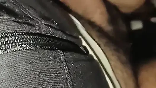 Üvey erkek kardeş üvey kız kardeş tarafından oral seks