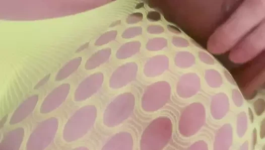 File tulum içinde yarak emiyor