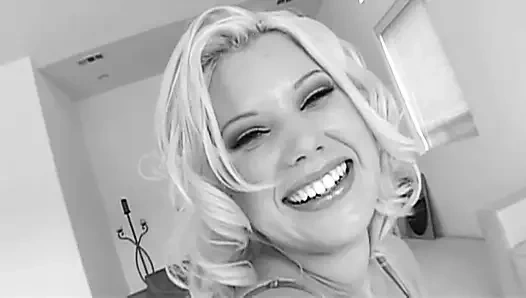 Kutudan yeni çıkmış 12 (tam film)