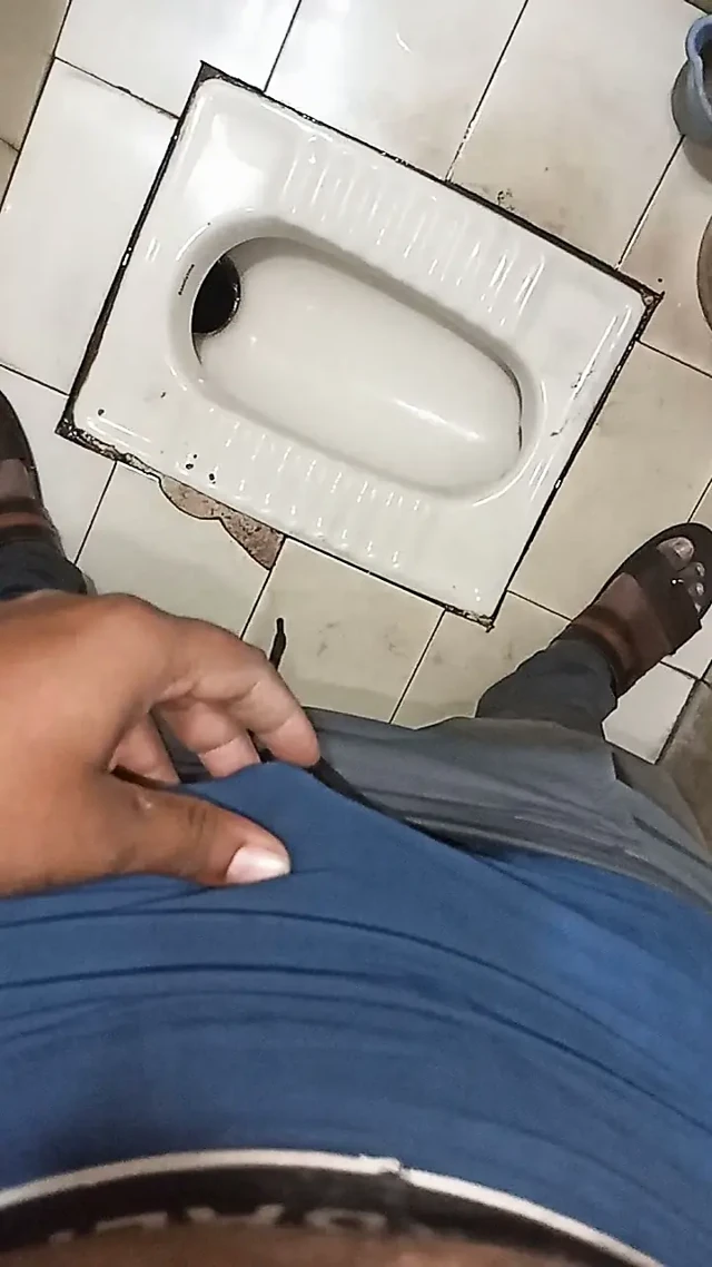 Sanjoo kumari hint sikimi emiyor ve parmaklıyor