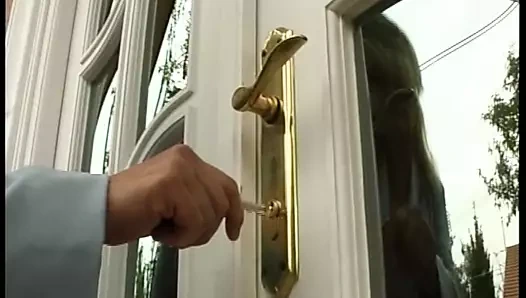 kıllı nine içinde aşk