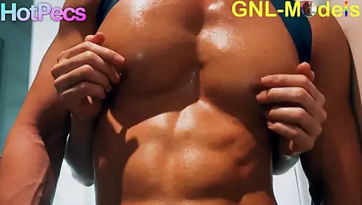 Sıcak Asya adam büyük pecs meme oynadı iri parça Asya uygun muscle