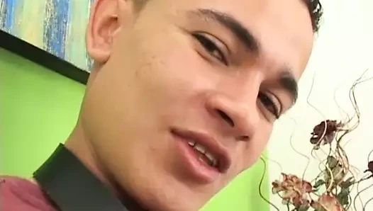 Latino saul jacking onun büyük uncut horoz