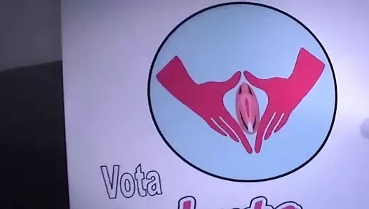 Büyük yarağa ihtiyacı var