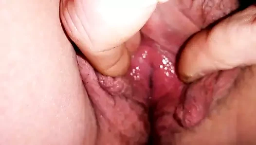 User fingert mich zum Orgasmus