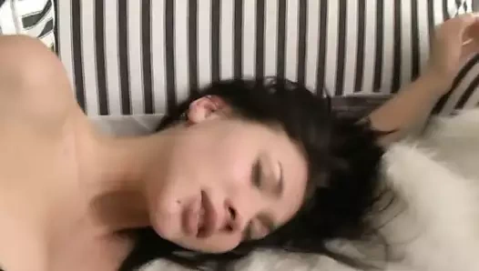 şehvetli Asya alır derin anal delme sonra yüz