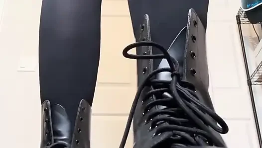 Çizmeli sert 16 feet boyutlarında