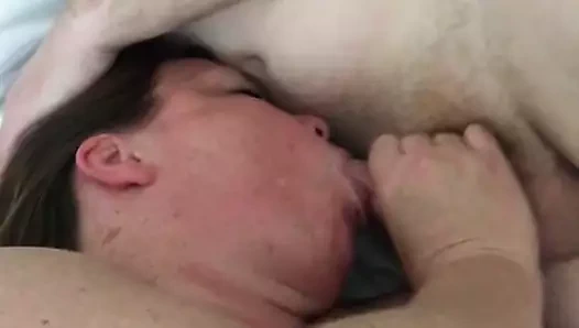 Kırmızı, paylaşılan sürtük