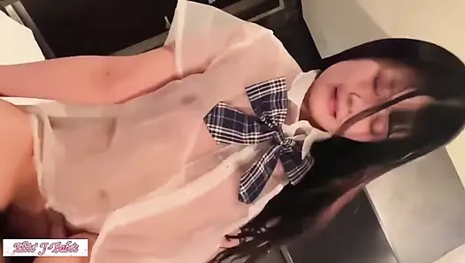 İdol yüzlü Allure, riskli bir romantizm erkek arkadaşını aşıyor 1.