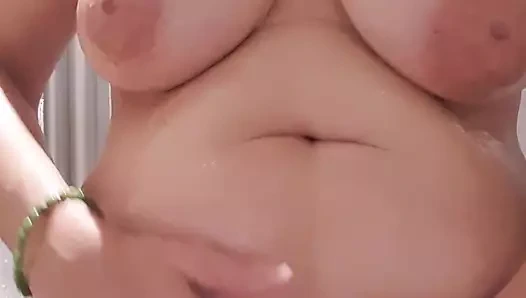 Duş alma ve sabunlama