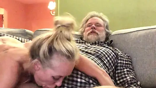 Ateşli karım Brandi Love'ın parmaklarını parmaklıyor ve sikiyorum