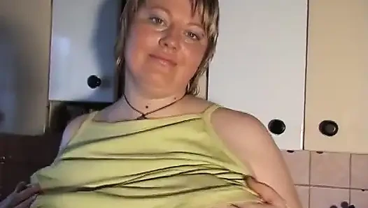 Tombul kadın için dildo