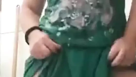 Alexxa şeker kıyafetlerini çıkarıyor