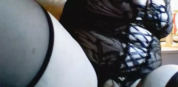 Bölüm iki kedi vibratör