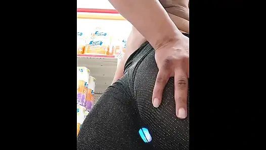 Bee alışverişe gidiyor fişli: LED göt tıkacı