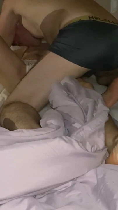 Seksi iç çamaşırı, narin amcık, boşalmış göt | Bölüm 1