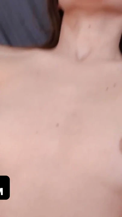 Üvey babamı genç göğüslerime dokunmaya ikna ediyor - teamskeet | Klip 2