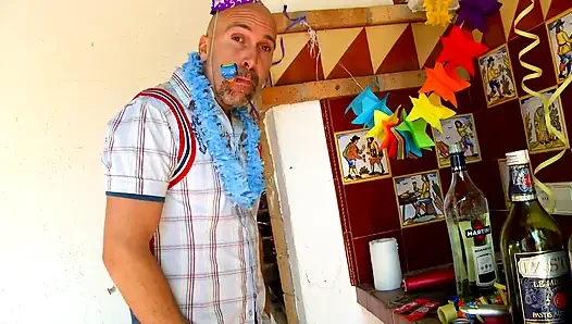 Hediye olarak doğum günü sikişi