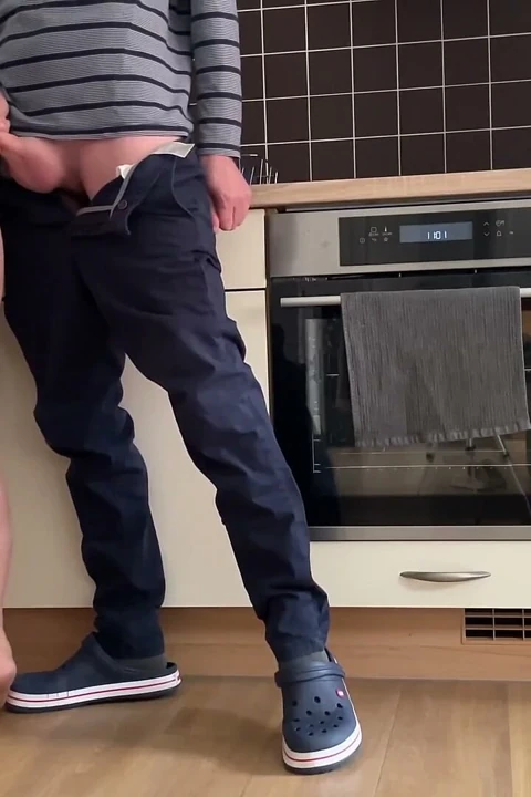 Üvey Annem Kovboy Kız Pozisyonunda Sevişiyor