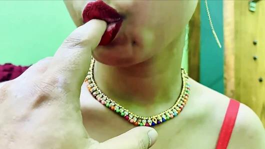 Aunty your so hot , when seeing you makes me lose my mind