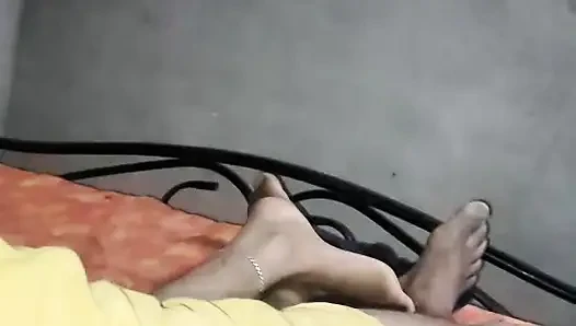 Riya sing Kisses on Her Boob and belly button for Your Pleasure