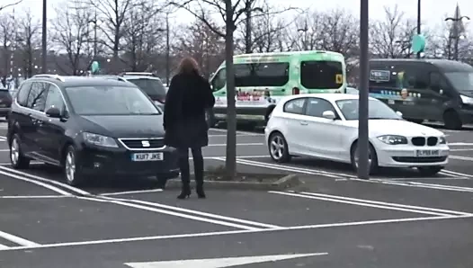 Alison bluewater alışveriş merkezinde mastürbasyon - cum shot!