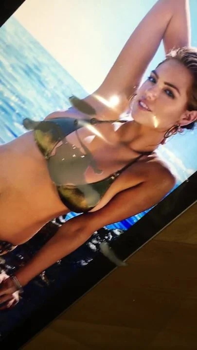 Kate upton boşalma anısına 1