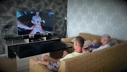 Hizmetçi ağzında ve üç adam tarafından - çift penetrasyon ve bolca boşalma