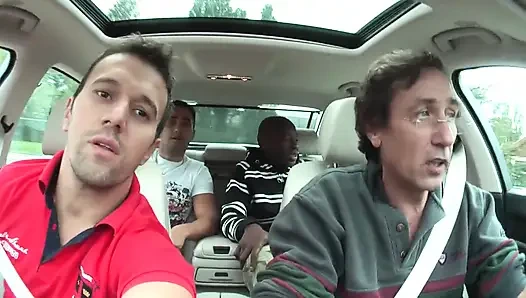 Vücut Geliştirmeci Adam Sarışın Orta Yaşlı Seksi Kadın Ve Latin Sürtüğü Turuncu Sert Üçlü Grup Sekste Sikiyor