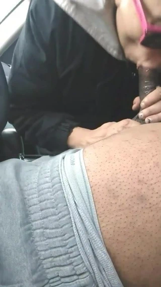 Forklift sürücülerinden biri bana mola verdi