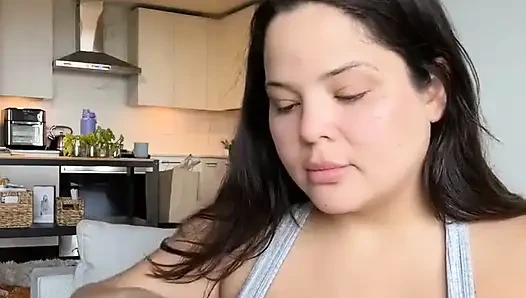Dani Valentina ile canlı yayın