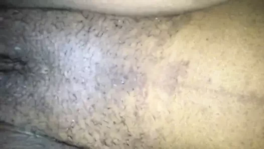 Zenci kızın içine boşalıyor