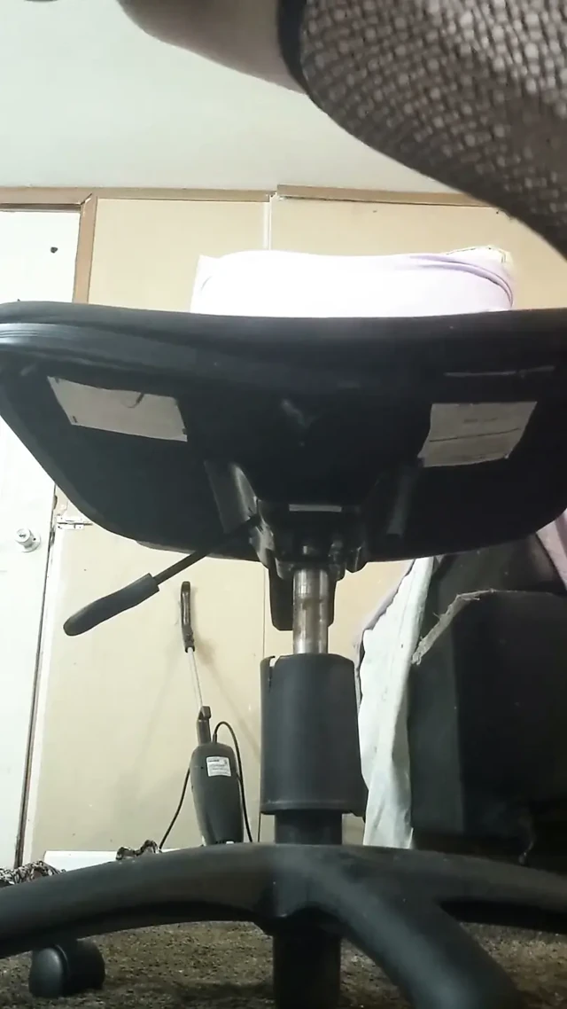 Wife Secretly Fast and Hard on Big Dildo
