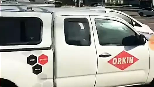 Göğüsler dışarı içinde kamu