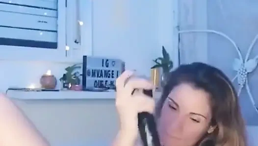 Arjantinli orta yaşlı seksi latin sürtük görüntülü görüşmede çifte penetrasyon