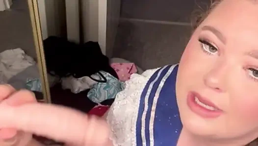 İRI GÜZEL KADıN DENIZCI AY ORAL SEKS