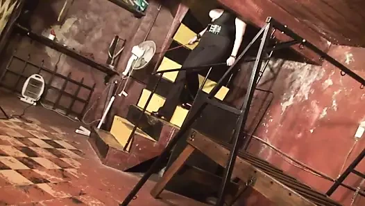 Mucho Hagatha lezbiyen arkadaşıyla esaret altında seks yapıyor 2