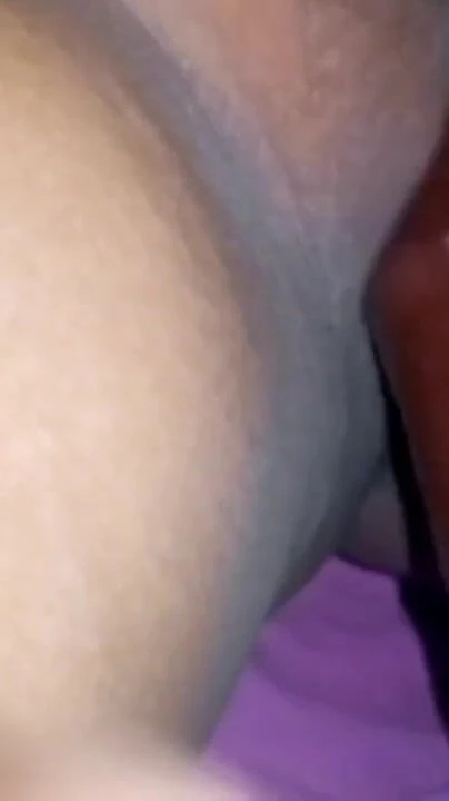 Эпический момент из "Индийская мачеха-красотка с тугой киской и длинным членом трахается"