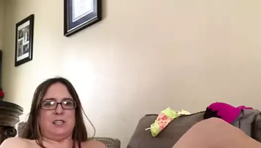 Kerri t ve onun oyuncağı