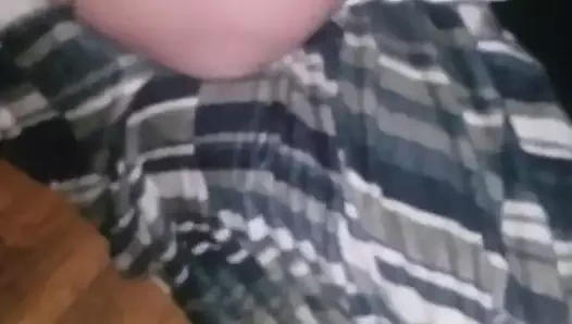 Büyük siyah boğayı evcilleştirmek.