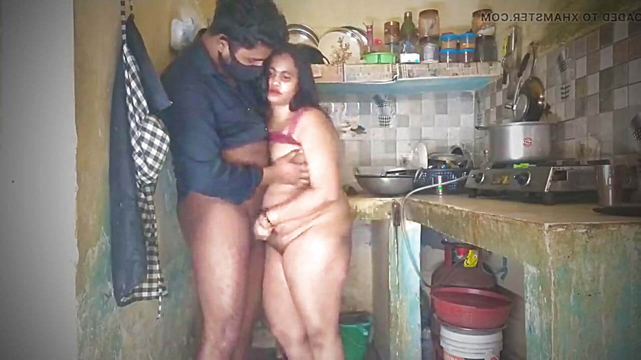 Bhabhi Devar Gerçek Hardcore Seks - Tam Çıplak Ev Yapımı Hint Videosu