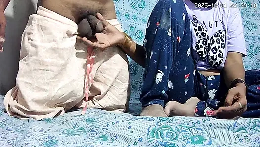 Hintli doktor ve hemşire domaltarak seks yapıyor 27655