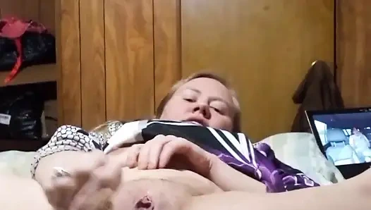 Evli kadının anal keyfi