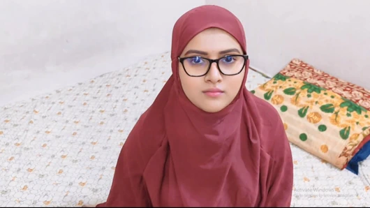 Your-Eshita. Hintli bangla ateşli ve seksi özel öğretmen zar zor sikişiyor videodan zevk alıyor.